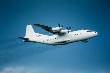 LZ-SFL · Antonov An-12BP · (GVA / LSGG)