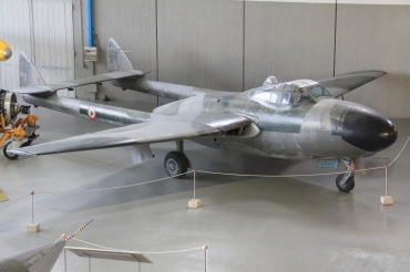 MM6152 · De Havilland DH-113 Vampire NF54 · (LIRB)