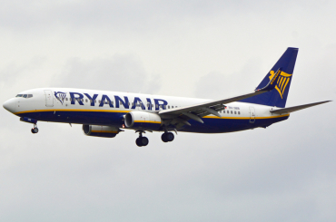 9H-QBB (61576) 2015 Boeing 737-8AS(WL)