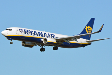9H-QDV (44771) 2017 Boeing 737-8AS(WL)