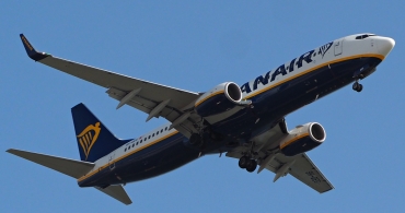 9H-QEG · Boeing 737-8AS(WL) · (FAO / LPFR)