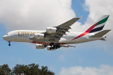 A6-EOO (190) 2015 Airbus A380-861