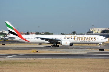 A6-ENK (38991) 2013 Boeing 777-31H(ER)