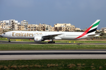 A6-EBK (34481) 2006 Boeing 777-31H(ER)