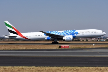 A6-ECC (33865) 2007 Boeing 777-36N(ER)