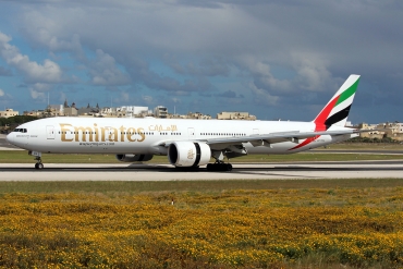 A6-EGL (41072) 2011 Boeing 777-31H(ER)