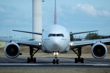 A6-EMK (29324) 1998 Boeing 777-21H(ER)