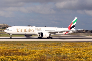 A6-ENK (38991) 2013 Boeing 777-31H(ER)