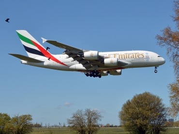 A6-EOS (203) 2015 Airbus A380-861