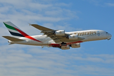 A6-EOS (203) 2015 Airbus A380-861