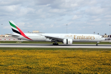 A6-EPH (42327) 2015 Boeing 777-31H ER
