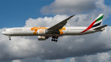 A6-ECU (35593) 2009 Boeing 777-31H(ER)