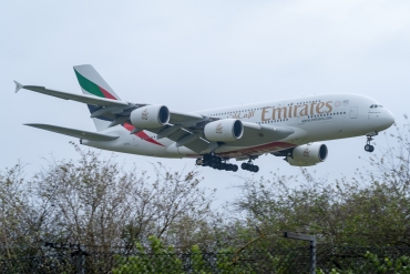 A6-EDL (046) 2010 Airbus A380-861