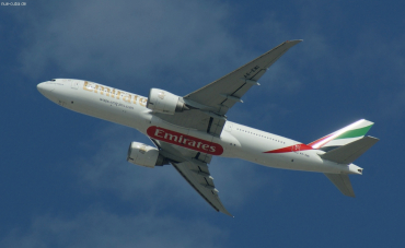 A6-EWI (35589) 2009 Boeing 777-21H(LR)