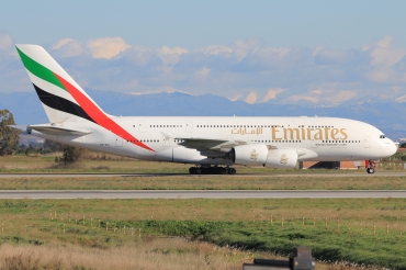 A6-EDL (046) 2010 Airbus A380-861