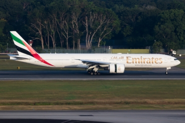 A6-EQA · Boeing 777-31H/ER · (SIN / WSSS)