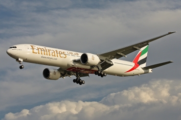 A6-ECQ (35588) 2009 Boeing 777-31H(ER)