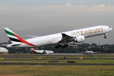 A6-EGF (38987) 2011 Boeing 777-31H(ER)
