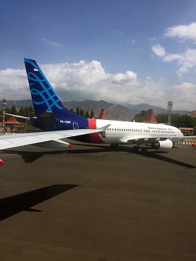 PK-CMK (28384) 1999 Boeing 737-85P(WL)