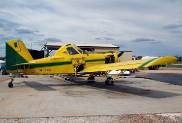 VH-FEB (301-0470) 1982 Air Tractor AT-301