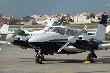 PH-COM, (cn 30-279), Piper PA-30-160 Twin Comanche