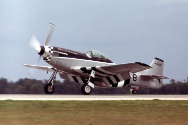 N2251D / 44-74427 1944 North American P-51D Mustang