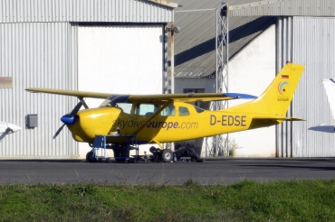 D-EDSE · Cessna 205 · (LPCS)