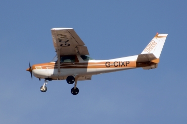G-CIXP (15280872) 1977 Cessna 152