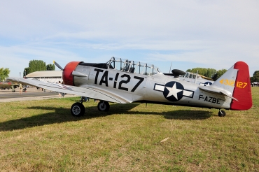F-AZBE (88-12127) North American T-6G Harvard 4