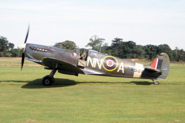 G-AWII / AR501 1942 Supermarine 349 Spitfire LF.Vc