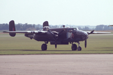 N25644 · North American B-25D Mitchell · (EGSU)