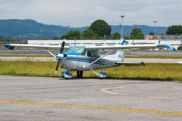 CS-AYZ · Cessna R172 Hawk XP II · (BGZ / LPBR)