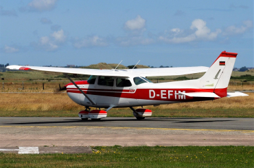 D-EFIM · Cessna 172M · (EGCK)