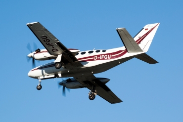 D-IFGU · Cessna 425 Conquest I · (OPO / LPPR)