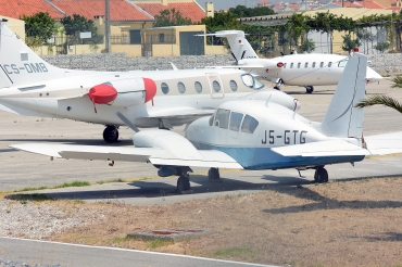 J5-GTG · Piper PA-23-250 Aztec E · (LPCS)