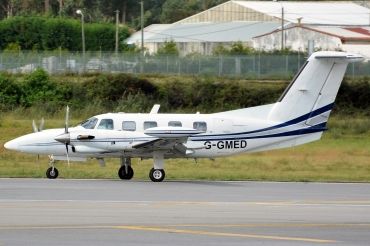 G-GMED · Piper PA-42-720 Cheyenne IIIA · (OPO / LPPR)