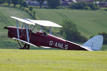 G-ANLS (85862) 1944 DeHavilland DH-82 Tiger Moth