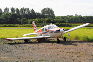 G-AVBT · Piper PA-28-180 Cherokee C · (EGCW)