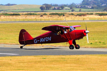 G-AVDV · Piper PA-22-150 Tri-Pacer · (EGCK)