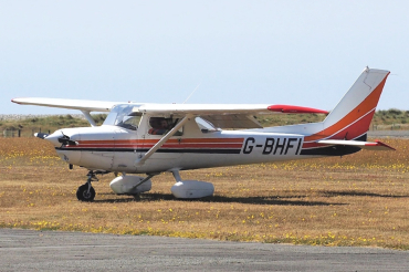 G-BHFI · Reims-Cessna F152 · (EGCK)