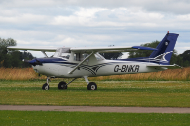 G-BNKR (152-81284) 1987 Cessna 152