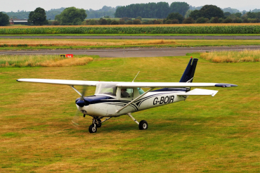 G-BOIR (152-83272) 1979 Cessna 152