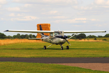 G-BOIR (152-83272) 1979 Cessna 152