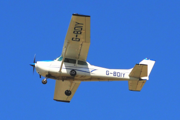 G-BOIY · Cessna 172N · (EGCK)
