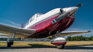 G-CIAM (2843361) 2000 Piper PA-28-181 Cherokee Archer III