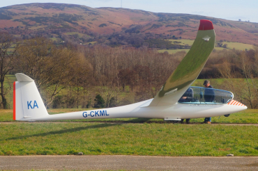 G-CKML (52) 2002 Schempp-Hirth Duo Discus T