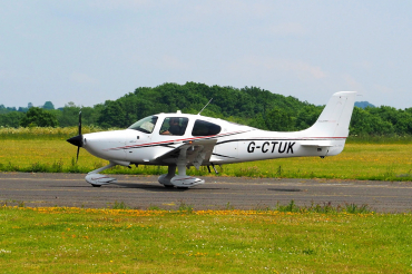 G-CTUK · Cirrus SR20 · (EGBG)