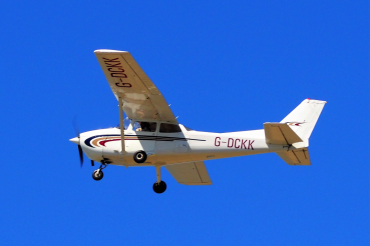 G-DCKK · Reims-Cessna F172N Skyhawk II · (EGCK)