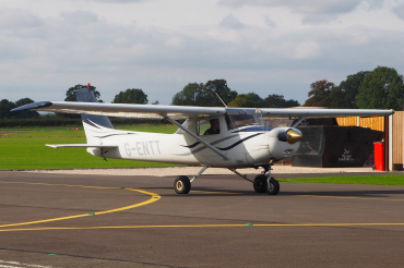 G-ENTT (1750) 1980 Reims-Cessna F152