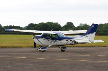 G-EPIM 1977 Cessna R172K Hawk XP